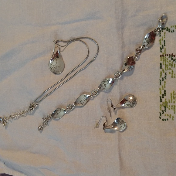 Brighton set - Picture 2 of 7